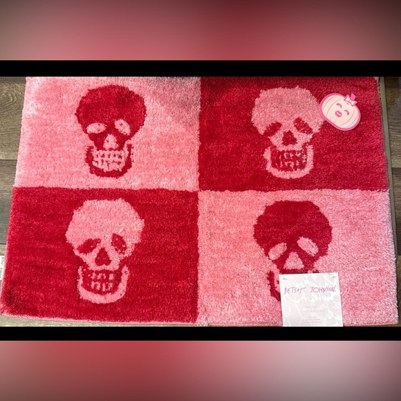 Betsey Johnson Halloween Bath Rug - Picture 1 of 4
